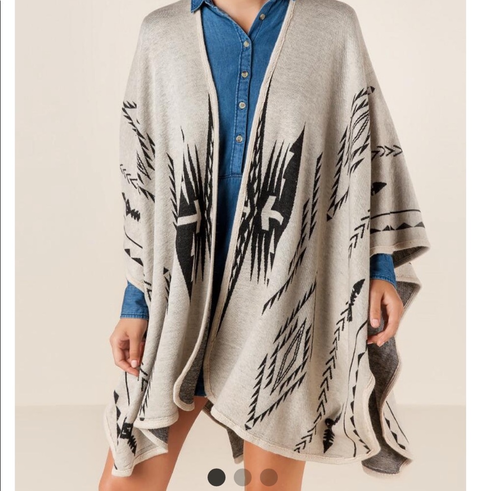 Francesca’s Mesquite Ruana Wrap